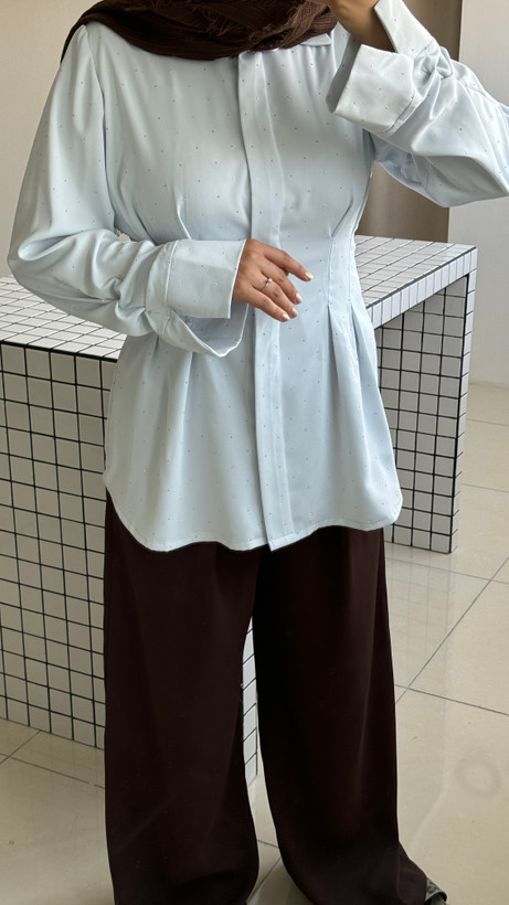 شومیز آبی نگین دار